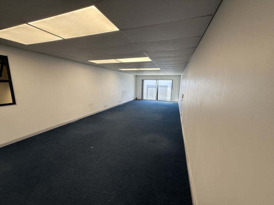 To Let Commercial Property for Rent in Rivergate Western Cape